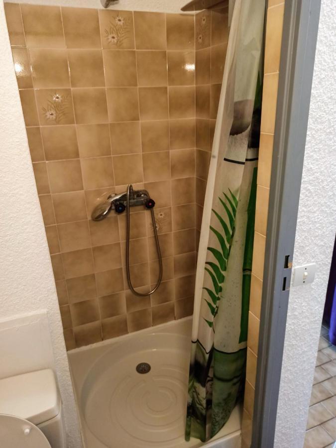 Studio Avec Piscine - Proche Mer - 27M2 Le Grau-du-Roi Eksteriør billede
